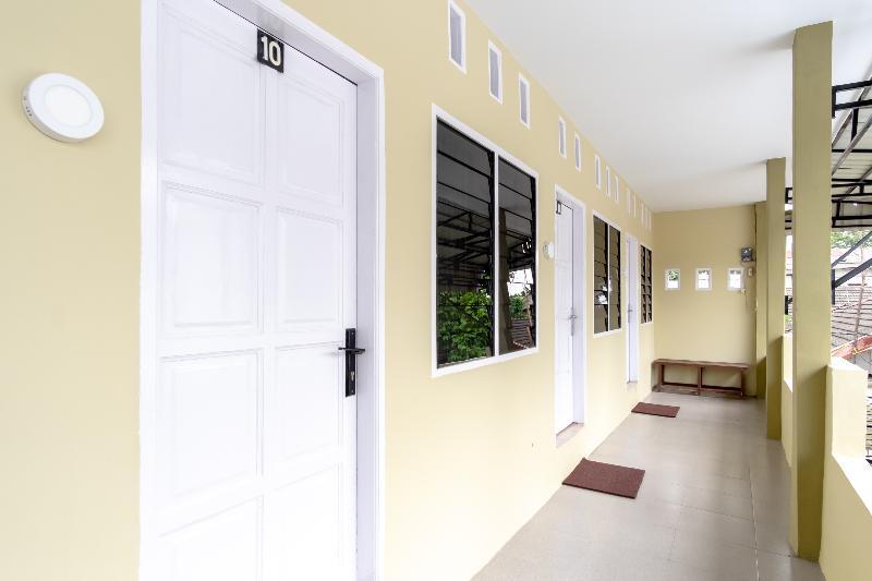 Oyo 1507 Doriyu Homestay Medan Kültér fotó