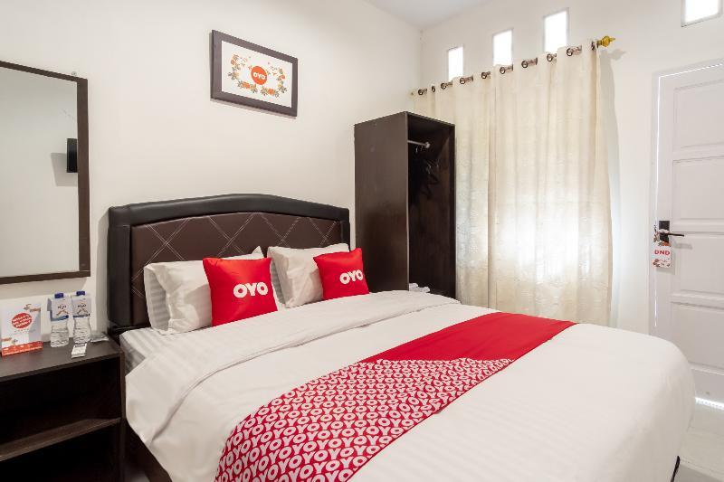 Oyo 1507 Doriyu Homestay Medan Kültér fotó